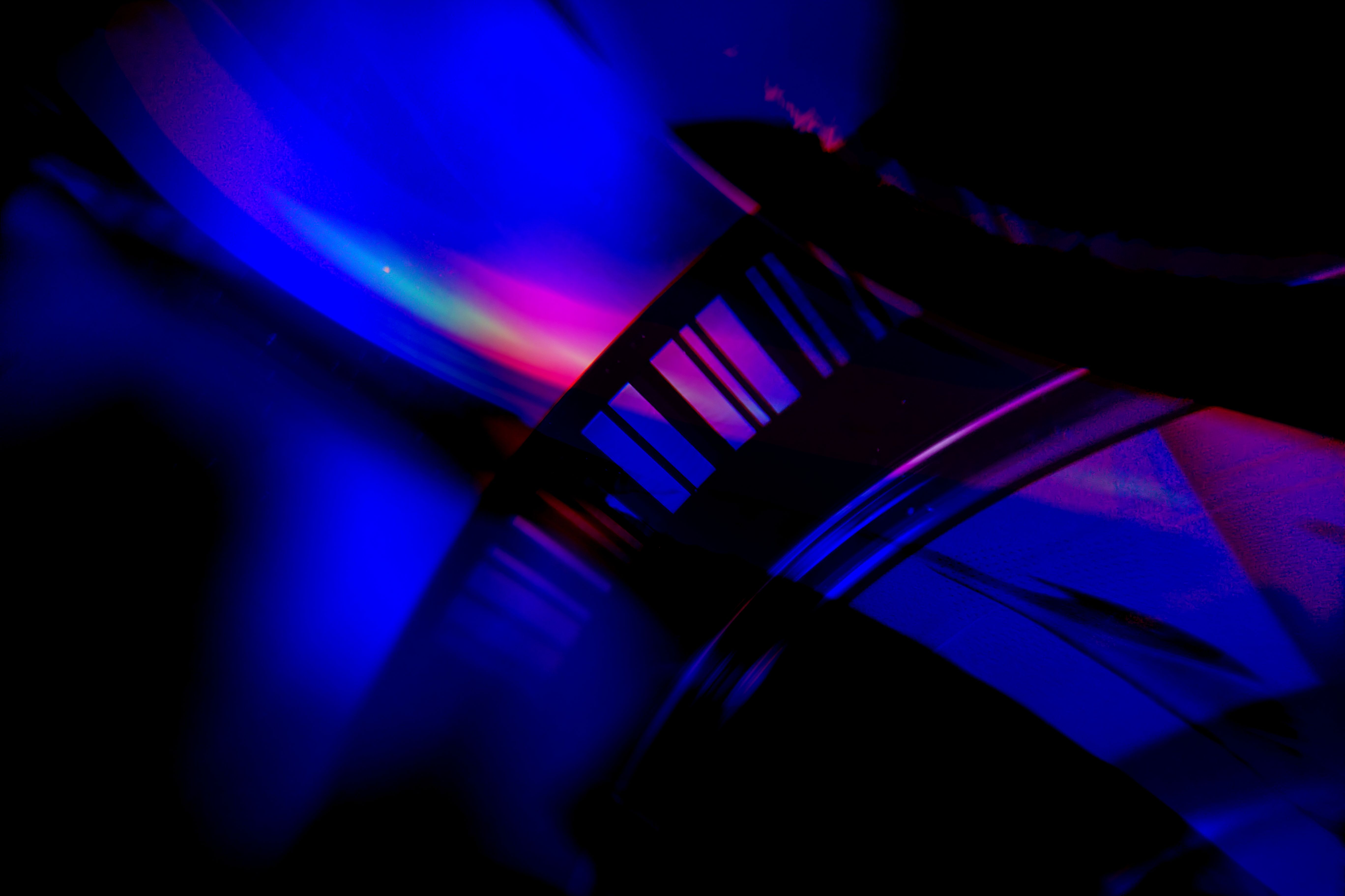 Scientific Anamorphic Lens Flare Benchmark Analysis